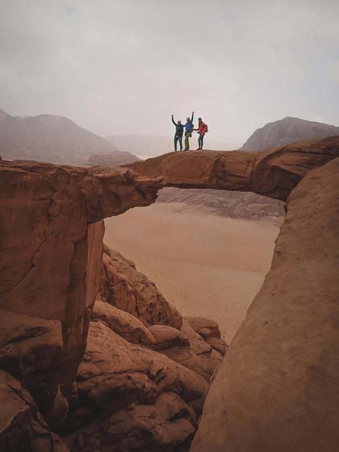 Hotel Bedouin Family Camp Wadi Rum Exterior foto